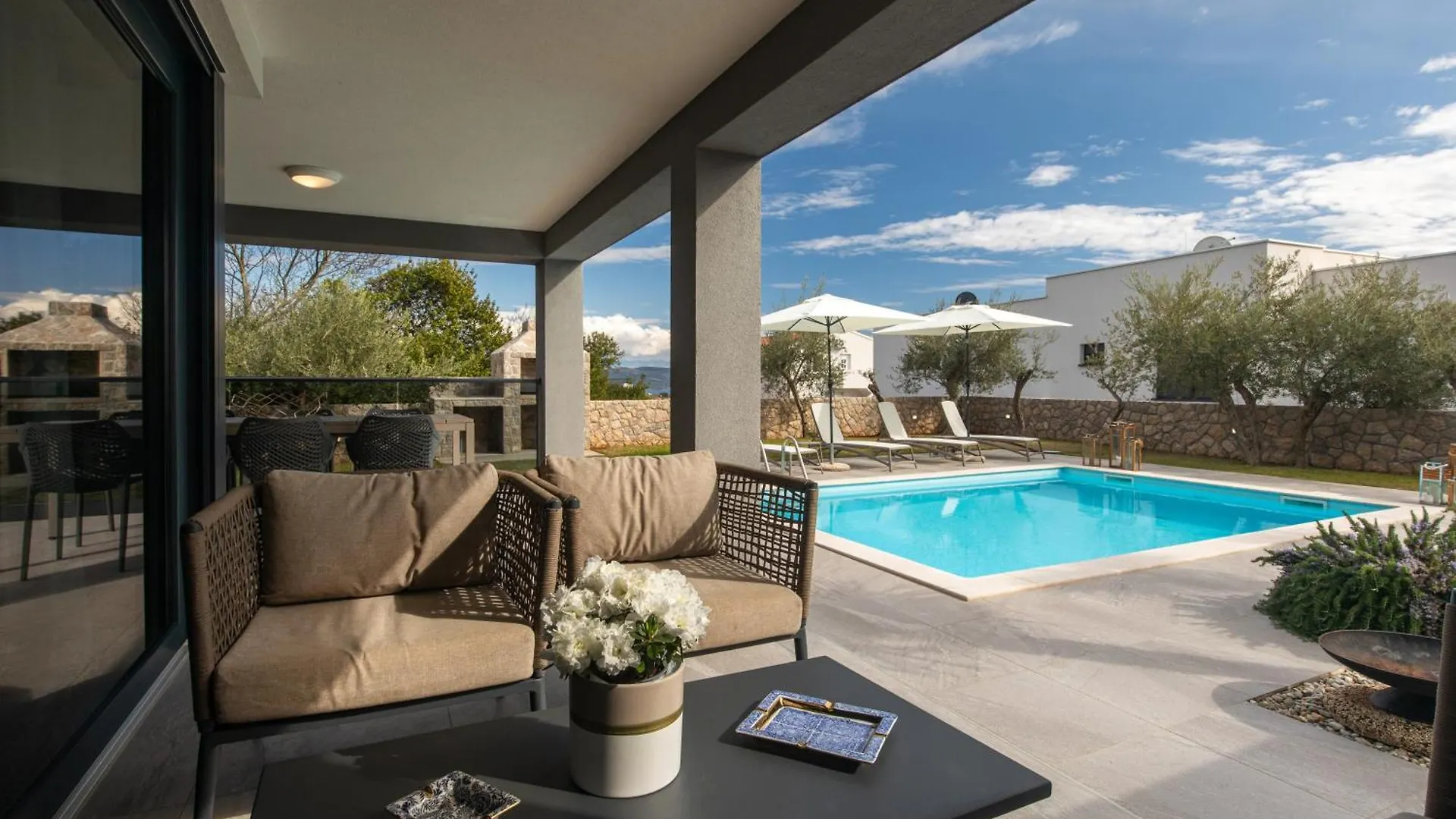 Apartment Villa Rina - 3 Bedroom With Private Pool Krk Town